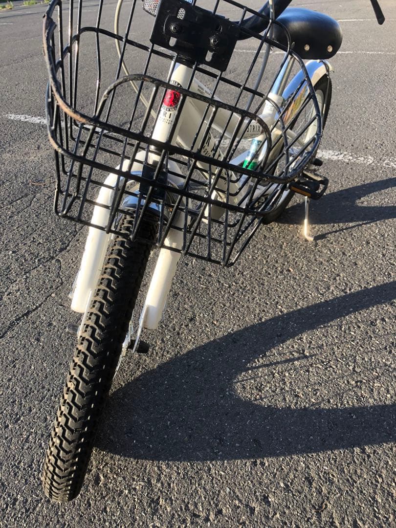 札幌　１８インチ　子供用自転車　補助輪付き