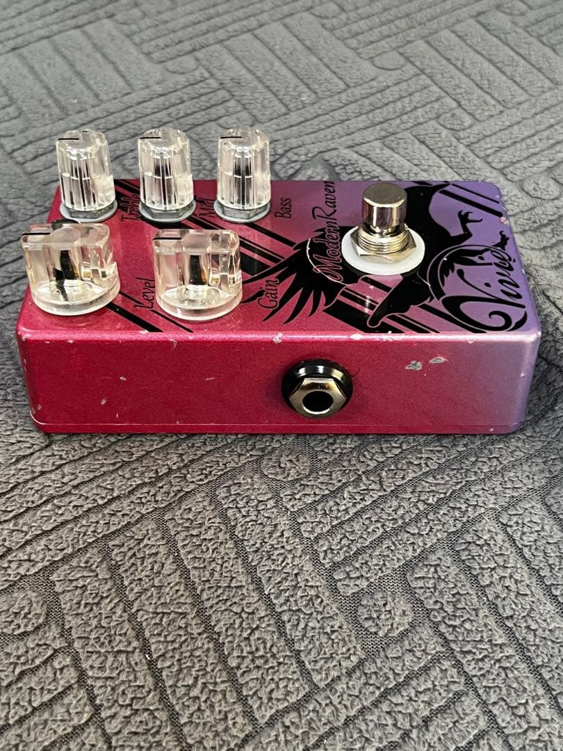 Vivie Modern Raven ディストーション
