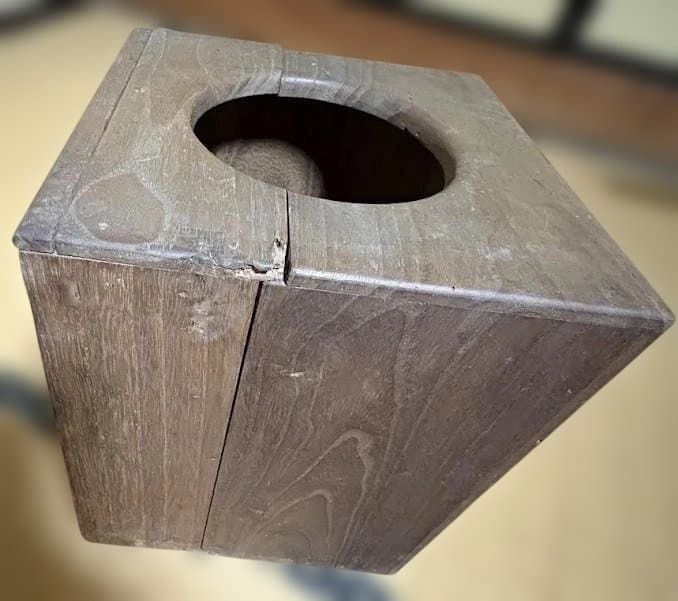 昭和レトロ 木枠火鉢 箱火鉢 陶器内蔵 炭付き 和風インテリア