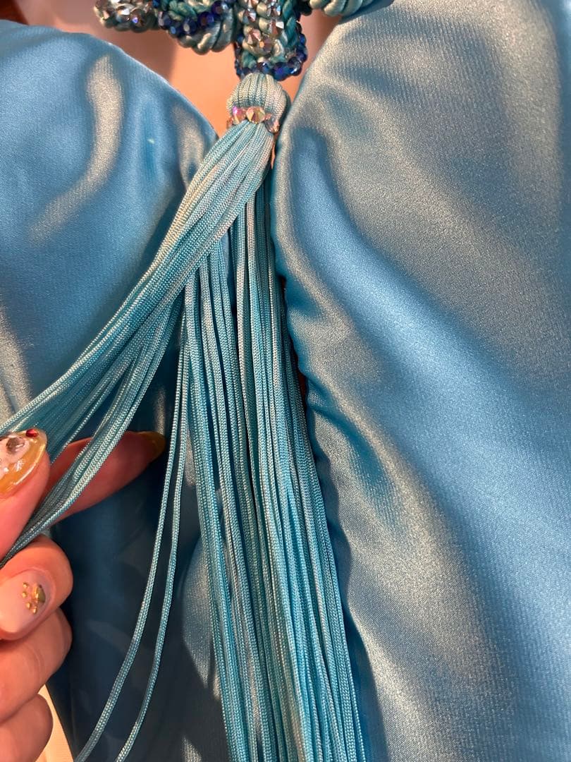 青のサテン社交ダンスレッスンウェア