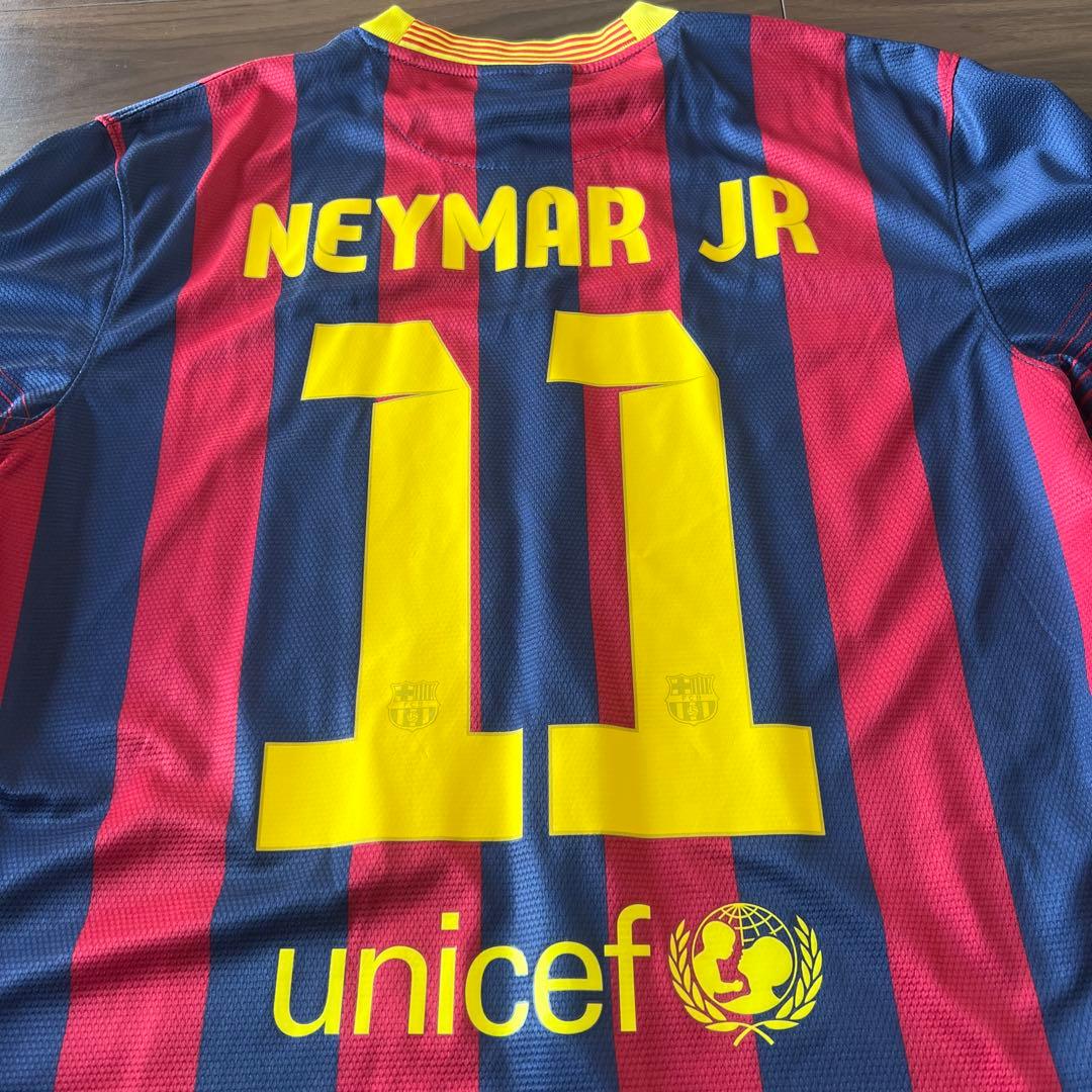ネイマール選手　バルセロナユニフォーム
