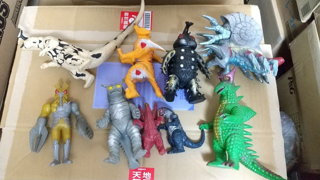 画像2付 タグ付 ギャンゴ ソフビ