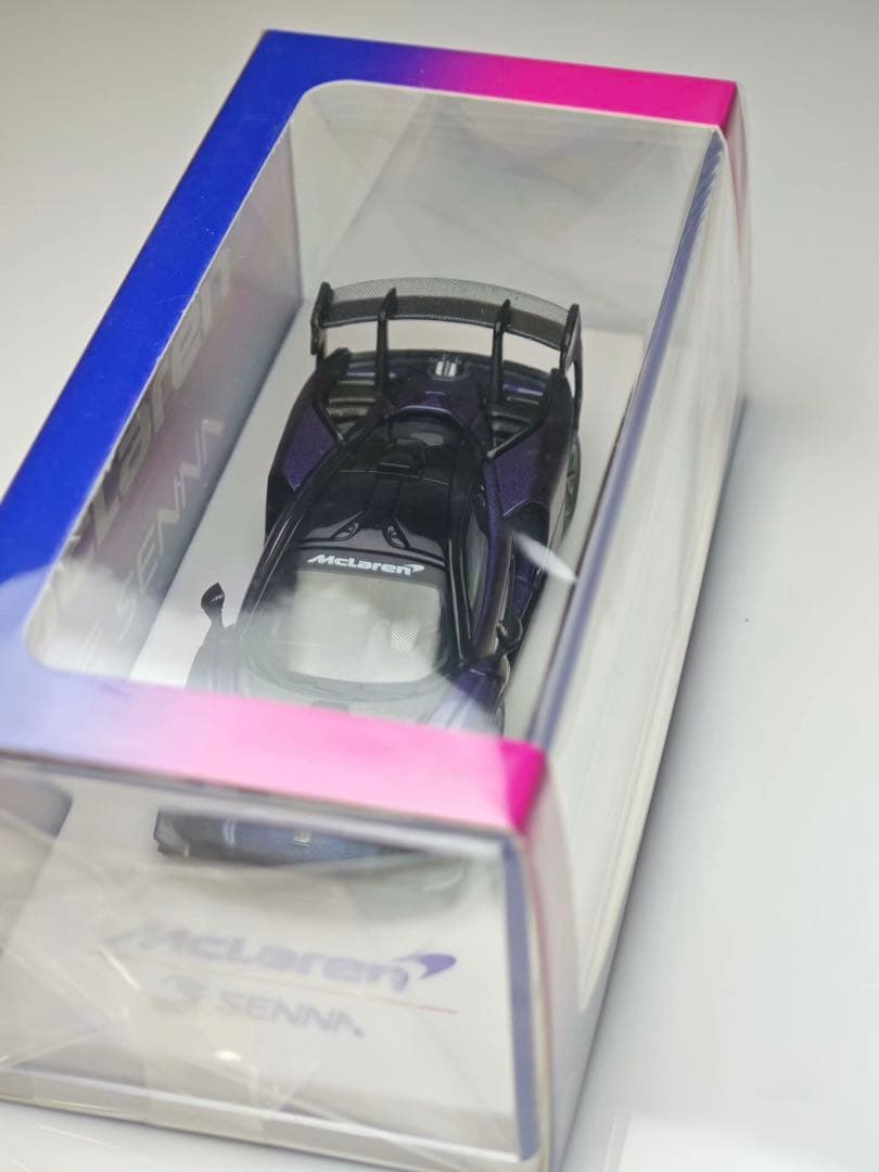 CM Model 1/64 マクラーレン セナ 「カメリオンパープル」限定モデル