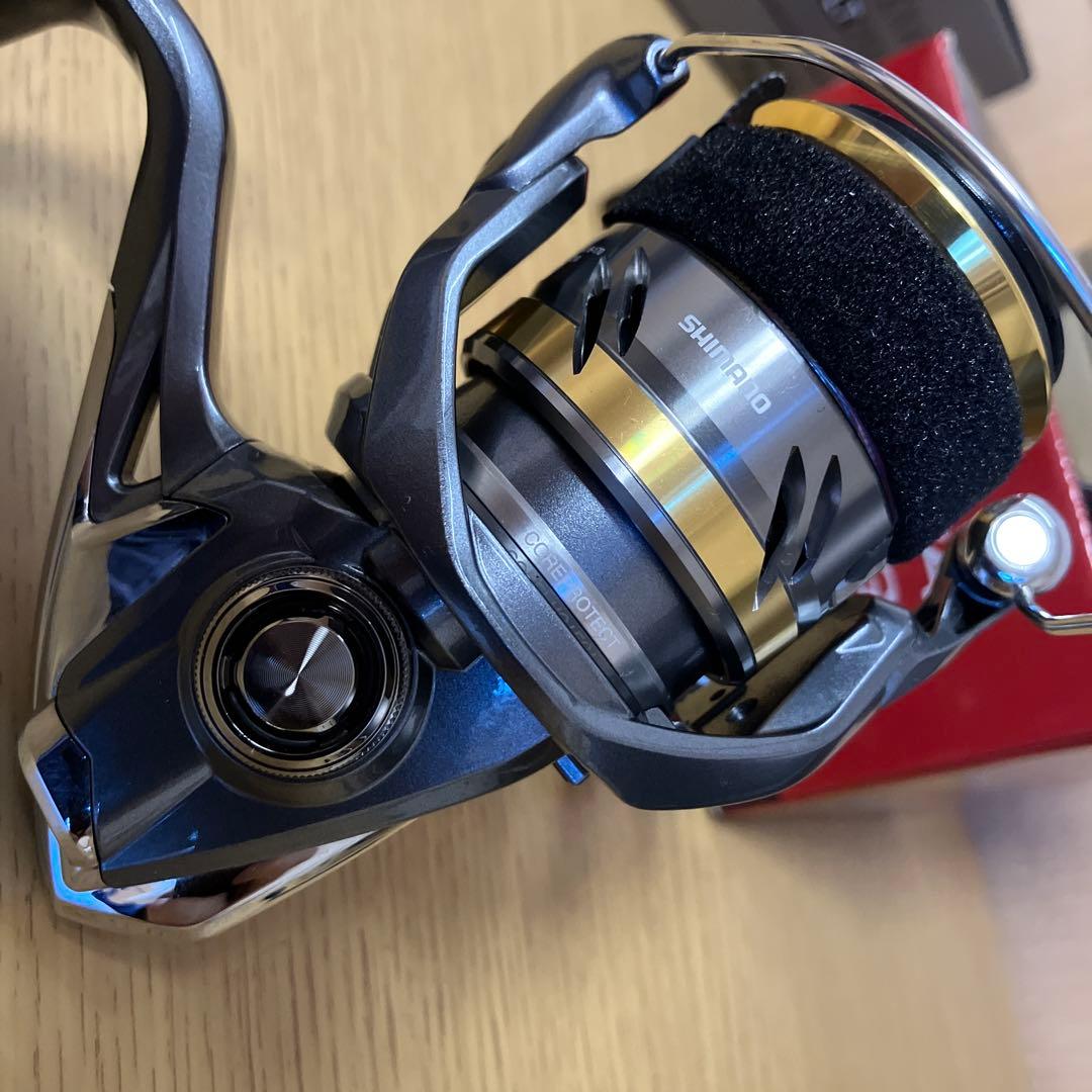 SHIMANO ULTEGRA C3000HG リール