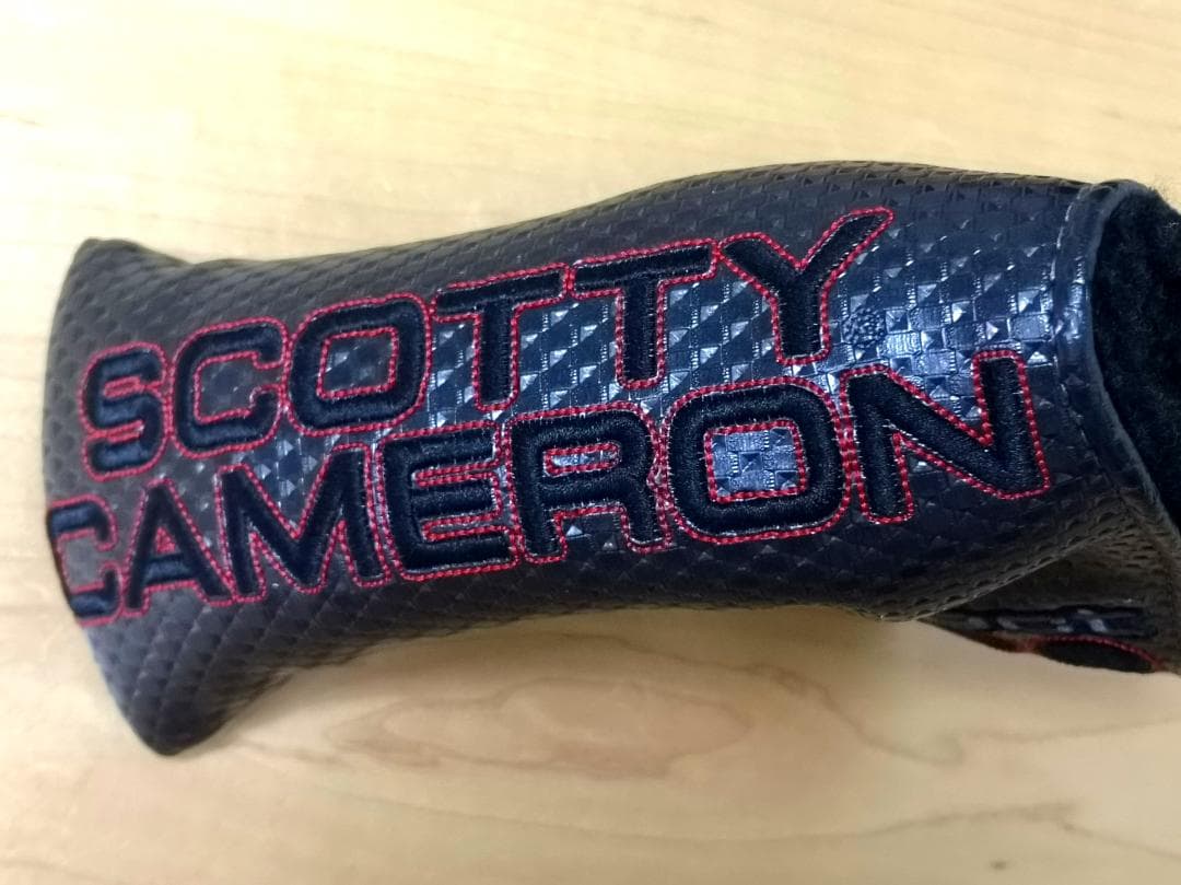 ピンクの猫スコッティキャメロン セレクトスクエアバックパター