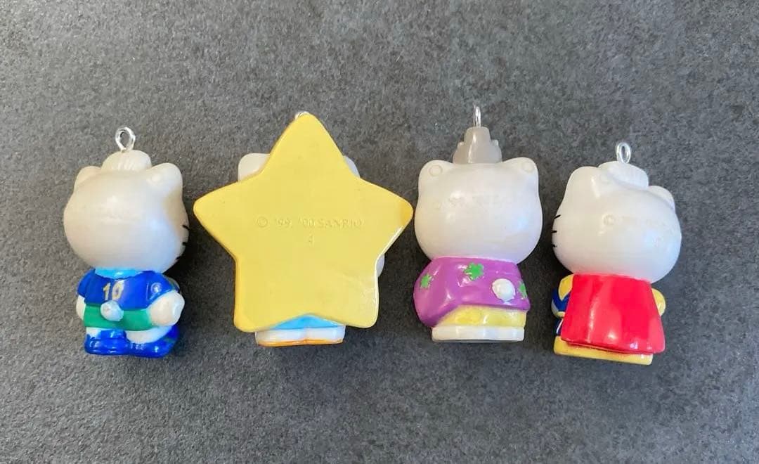 サンリオ ハローキティ ダニエル ストラップ 17個まとめ売り ビンテージ