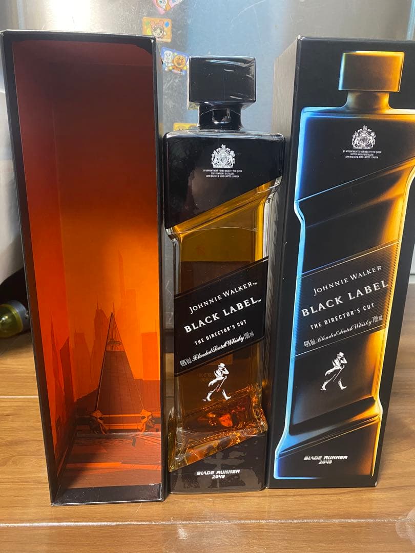 新品 ジョニーウォーカー ブラックラベル2049 49% 700ml ウイスキー