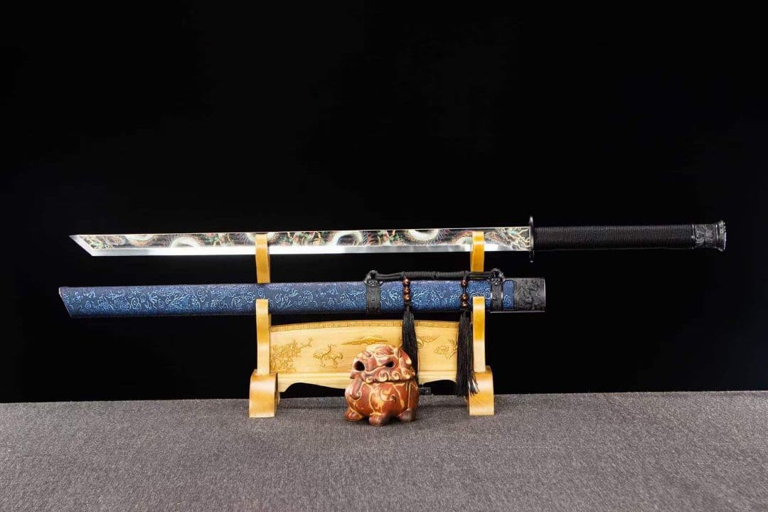 驚竜戦刀 古兵器 武具　刀装具　日本刀　模造刀 居合刀