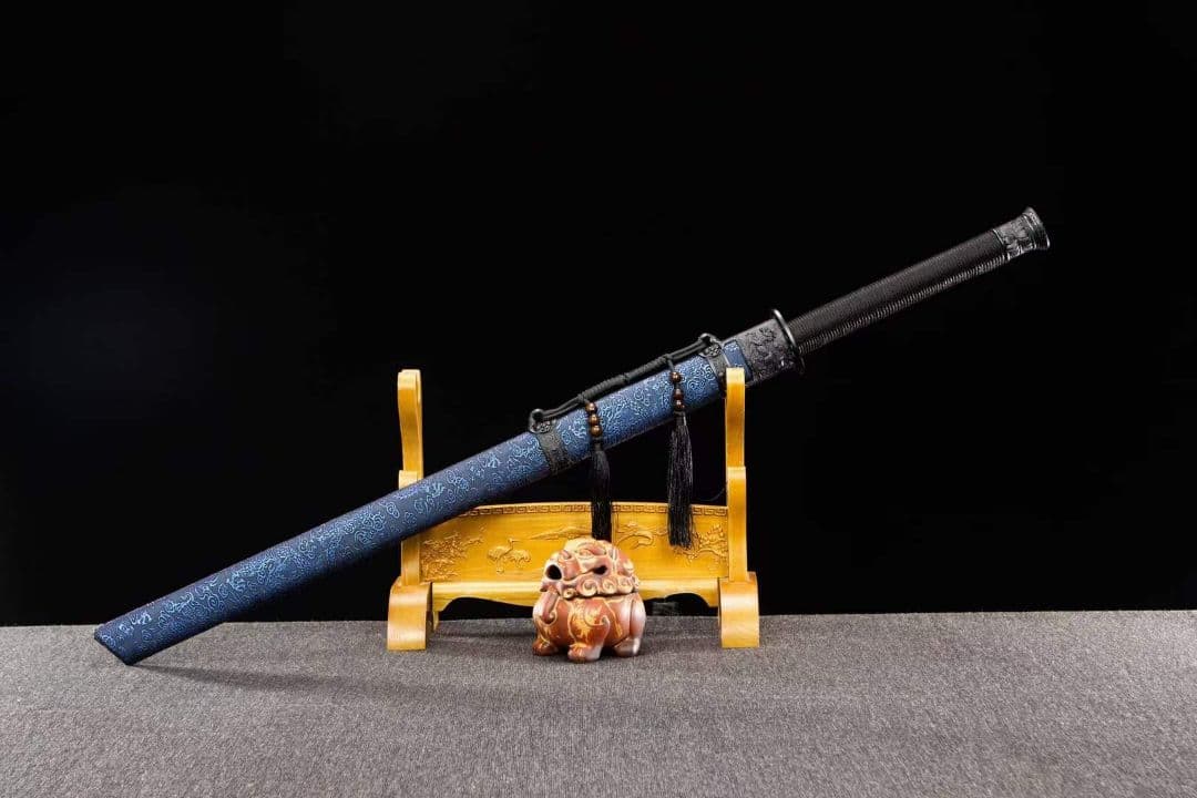 驚竜戦刀 古兵器 武具　刀装具　日本刀　模造刀 居合刀