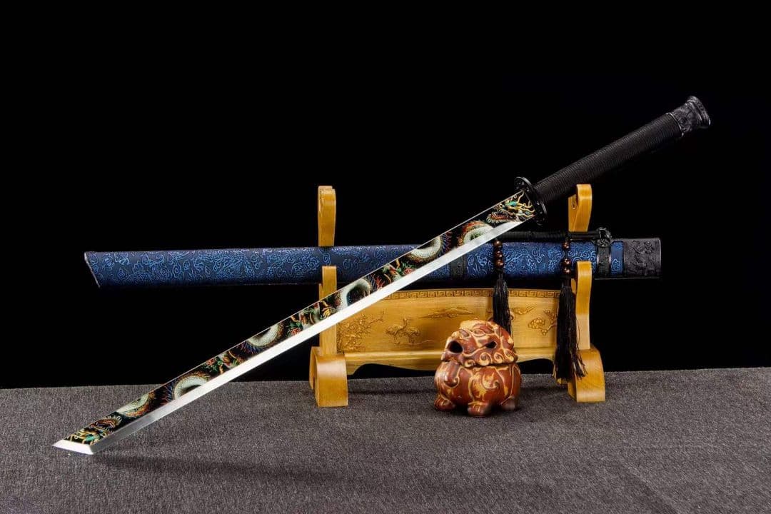 驚竜戦刀 古兵器 武具　刀装具　日本刀　模造刀 居合刀