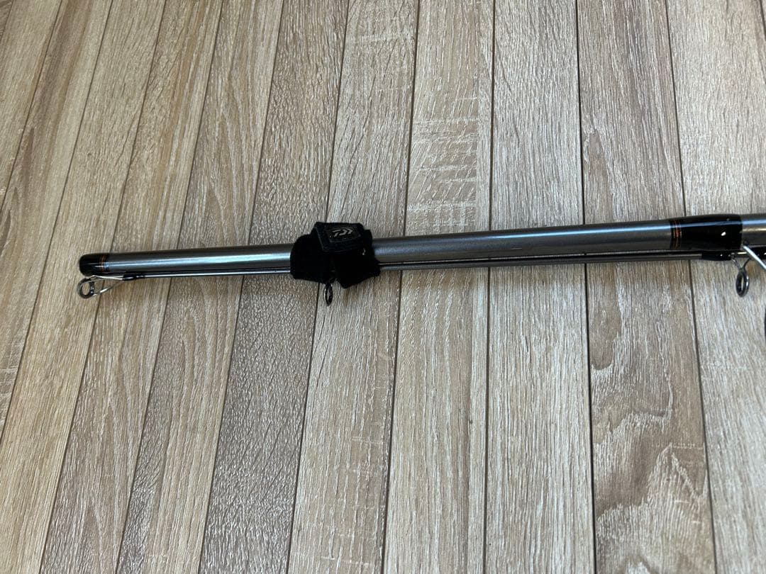 ①美品ダイワ ショアジギングロッド　ジグキャスターJC106H