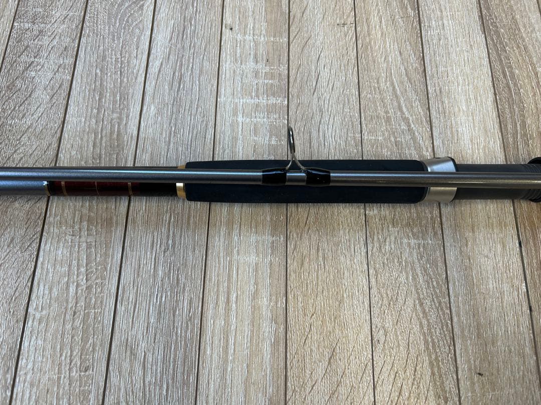 ①美品ダイワ ショアジギングロッド　ジグキャスターJC106H