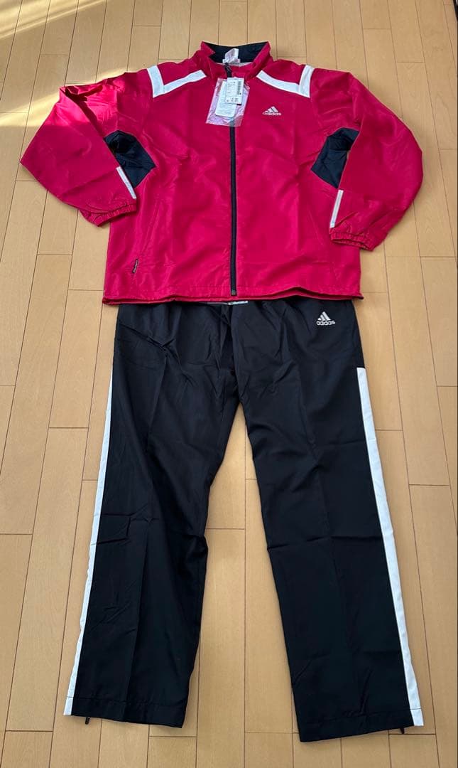 【新品】アディダス　ウォームアップ　ウェア