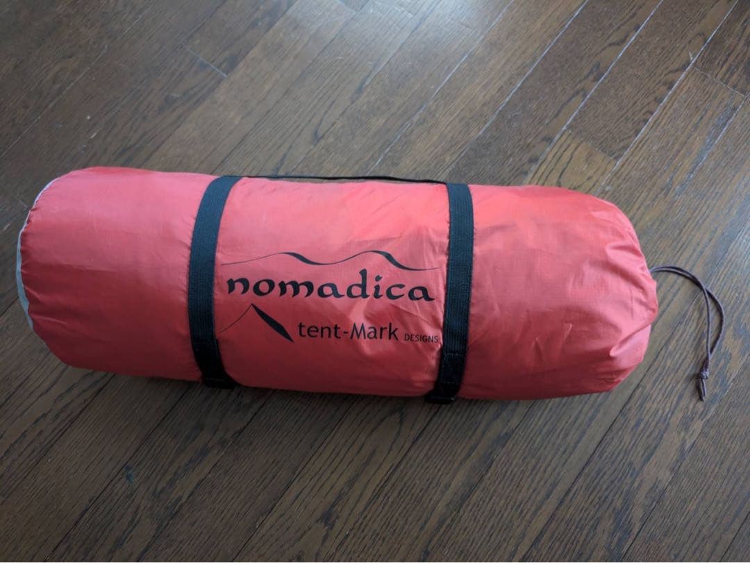 テンゲルコンパクト　前室大/美品/赤色/オールシーズン】