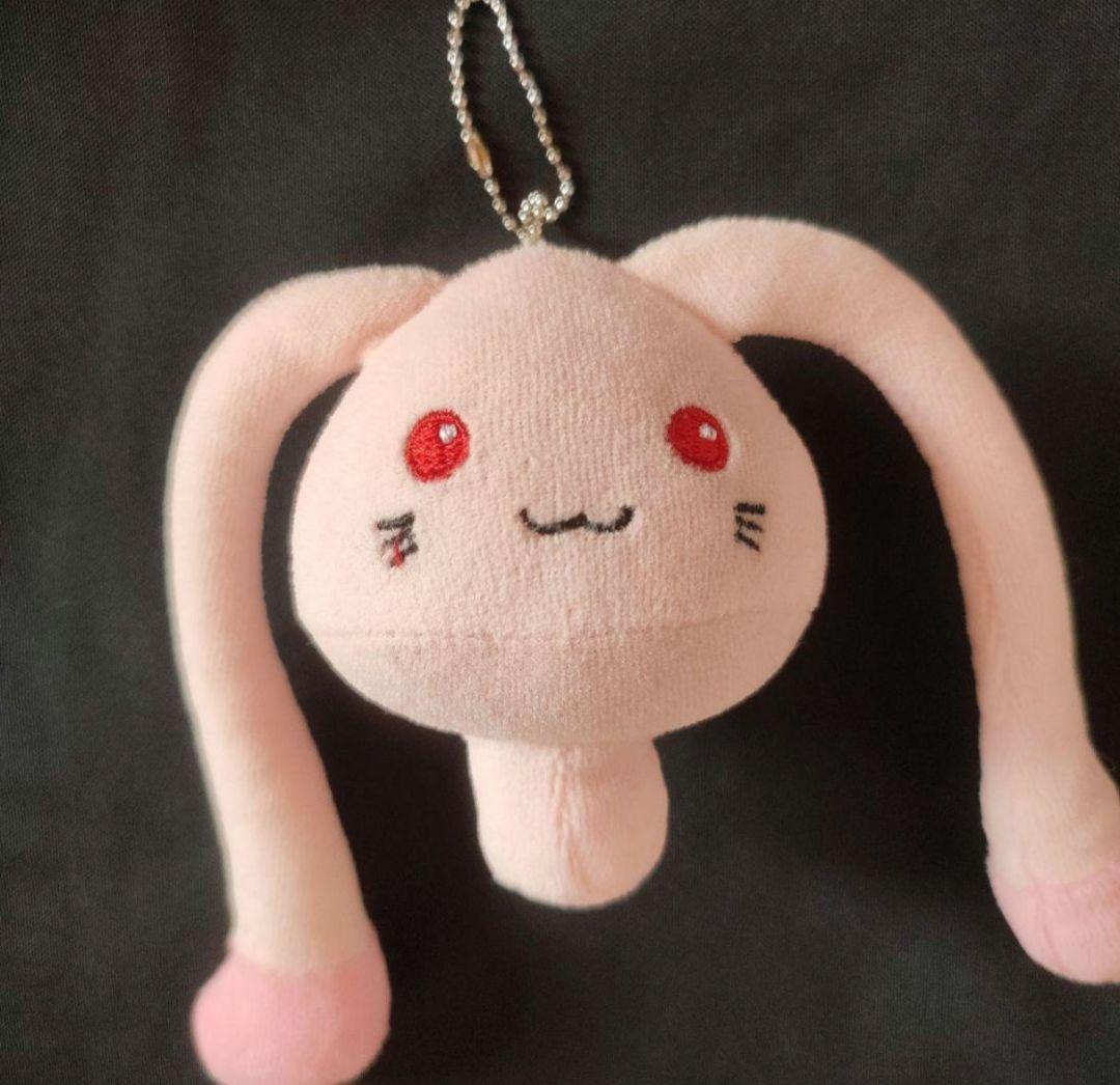 レア　不思議系かわいい　ウサミミ　きのこ　マスコットキーホルダー