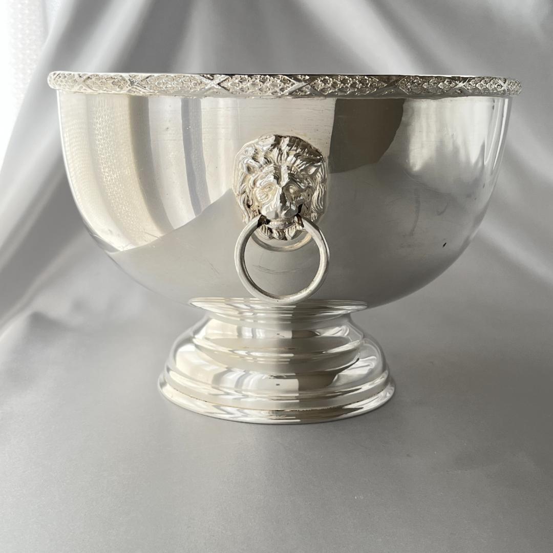 【英国】 ライオンのセンターピース / パンチボウル　直径21cm