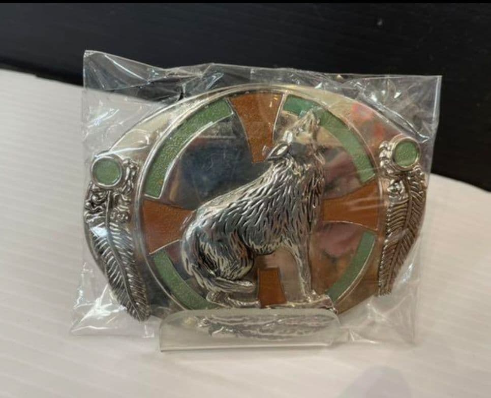 ベルトのバックル（ウルフ）