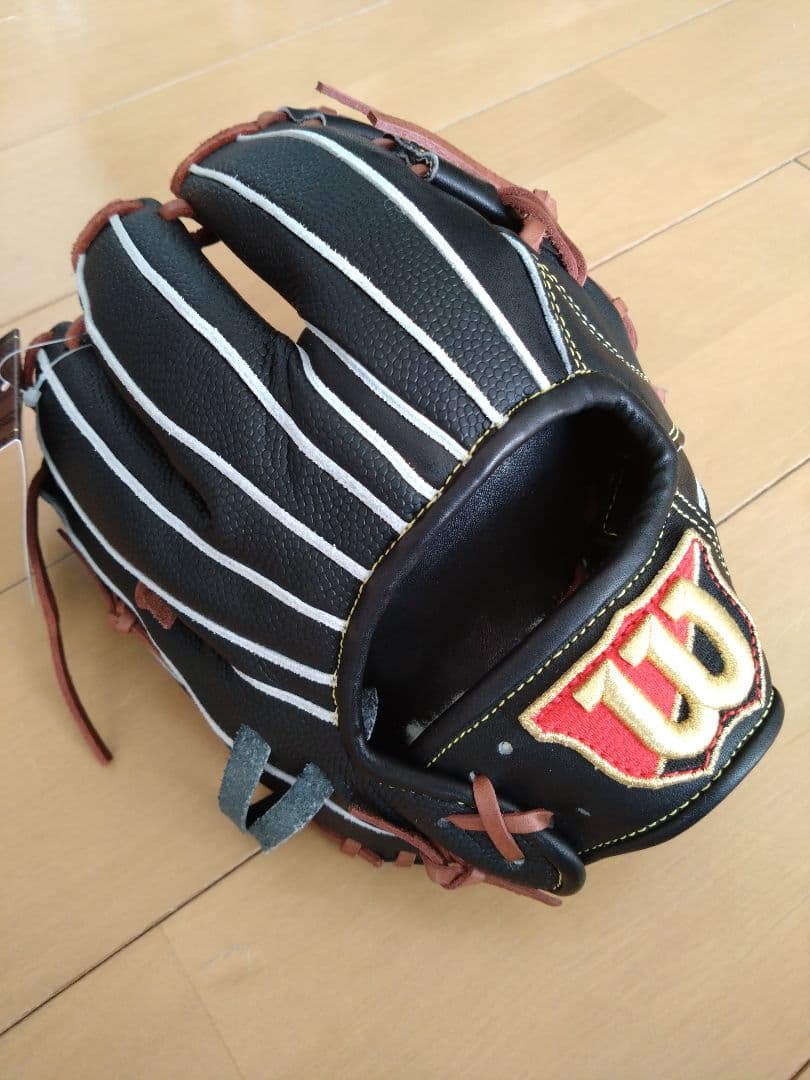 Wilson ウィルソン WBW101053 硬式内野手右投げ用　ブラックSS