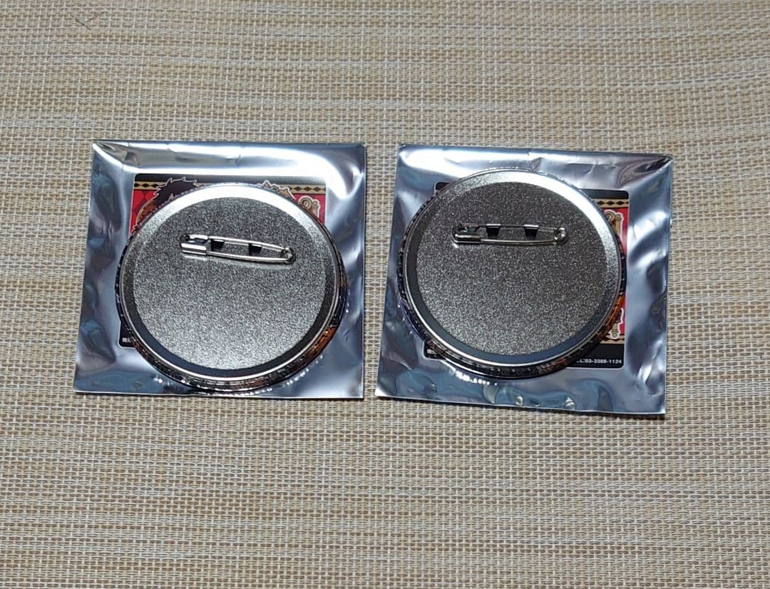 ワンピース 輩 缶バッジ プレミアム ロー 2点セット