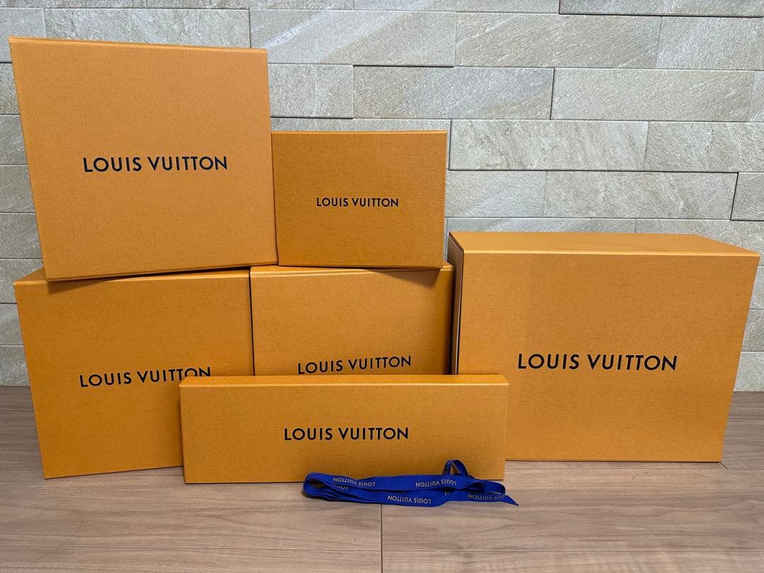 LOUIS VUITTON ギフト唐箱 6個セット　リボン付き