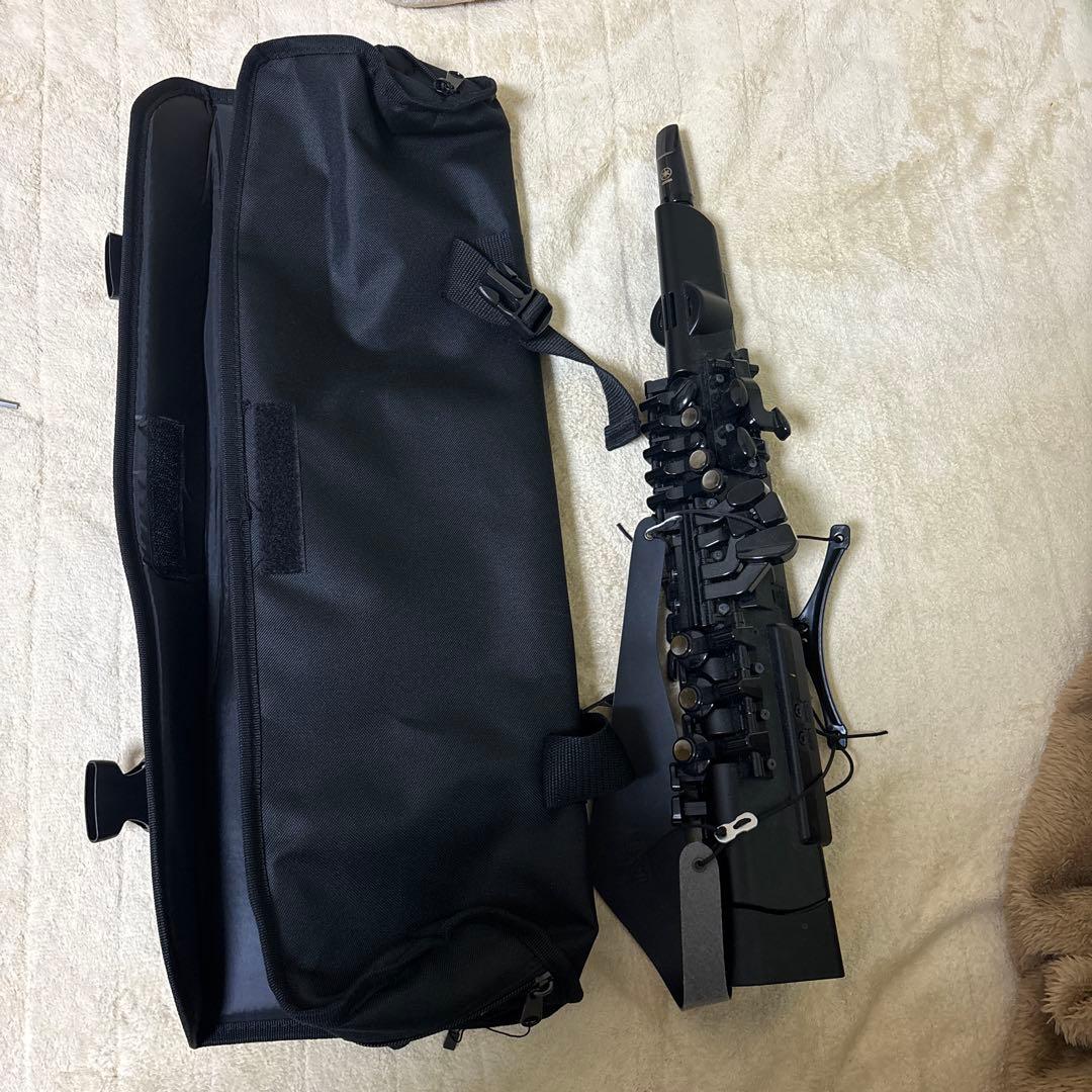 サックス本体 ブラック ケース付き