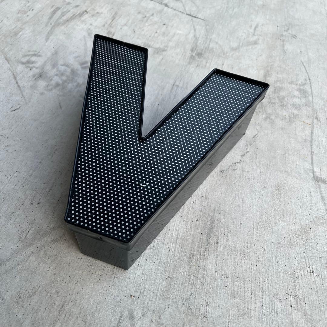 V 看板 アルファベット レターサイン 文字 アメリカ ビンテージ アンティーク