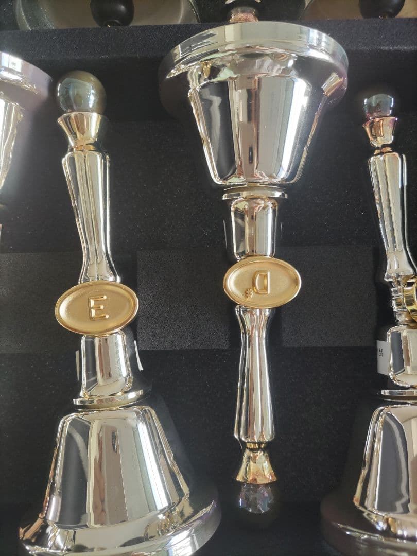 美品 全音ハンドベル 27個セット 専用ケース付き