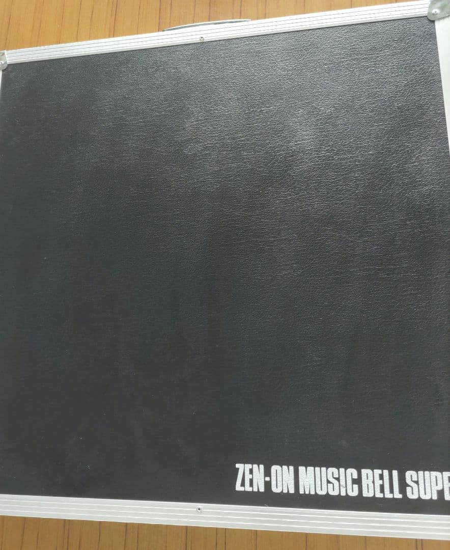 美品 全音ハンドベル 27個セット 専用ケース付き