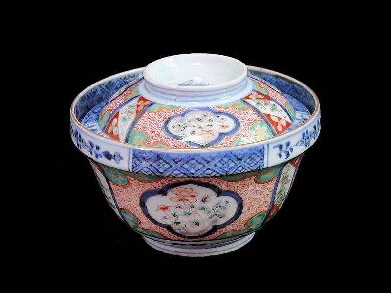 大聖寺伊万里　牡丹に毘沙門亀甲の図　大振蓋茶碗　大振蓋向付 C679AS-CBt