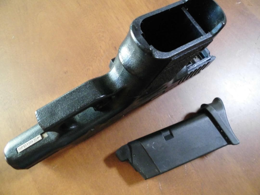 東京マルイ GLOCK26 グロック26 　GBBプラスチック製