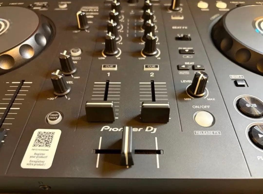 Pioneer DJ DDJ-FLX4 DJコントローラー rekordbox