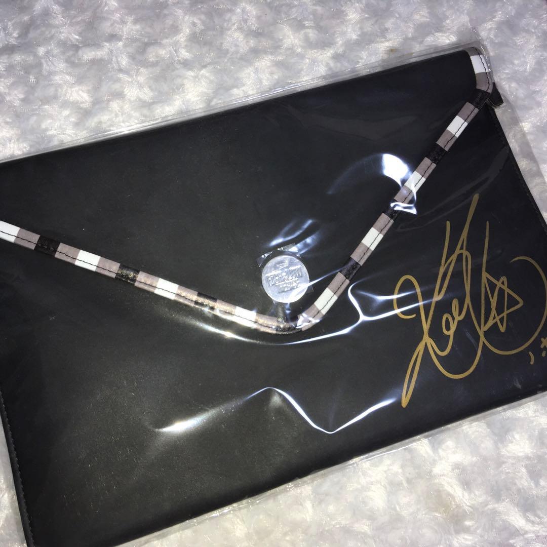 町田啓太 サイン入り クラッチバック