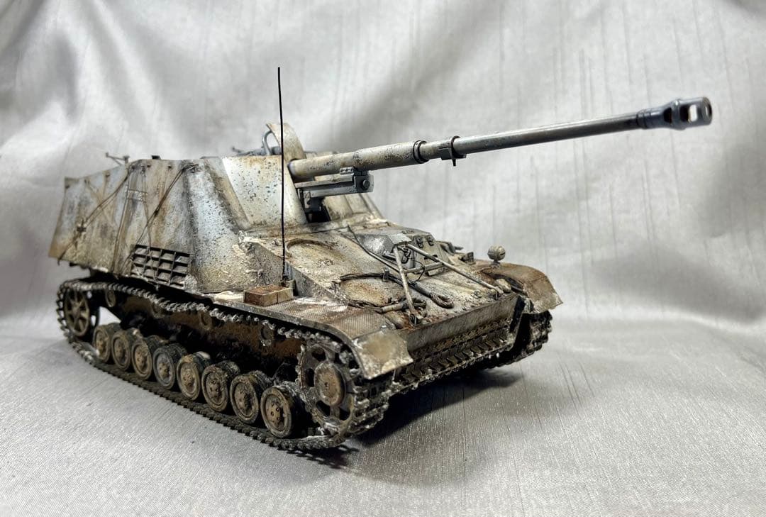 ドイツ自走砲　ナースホルン　1/35
