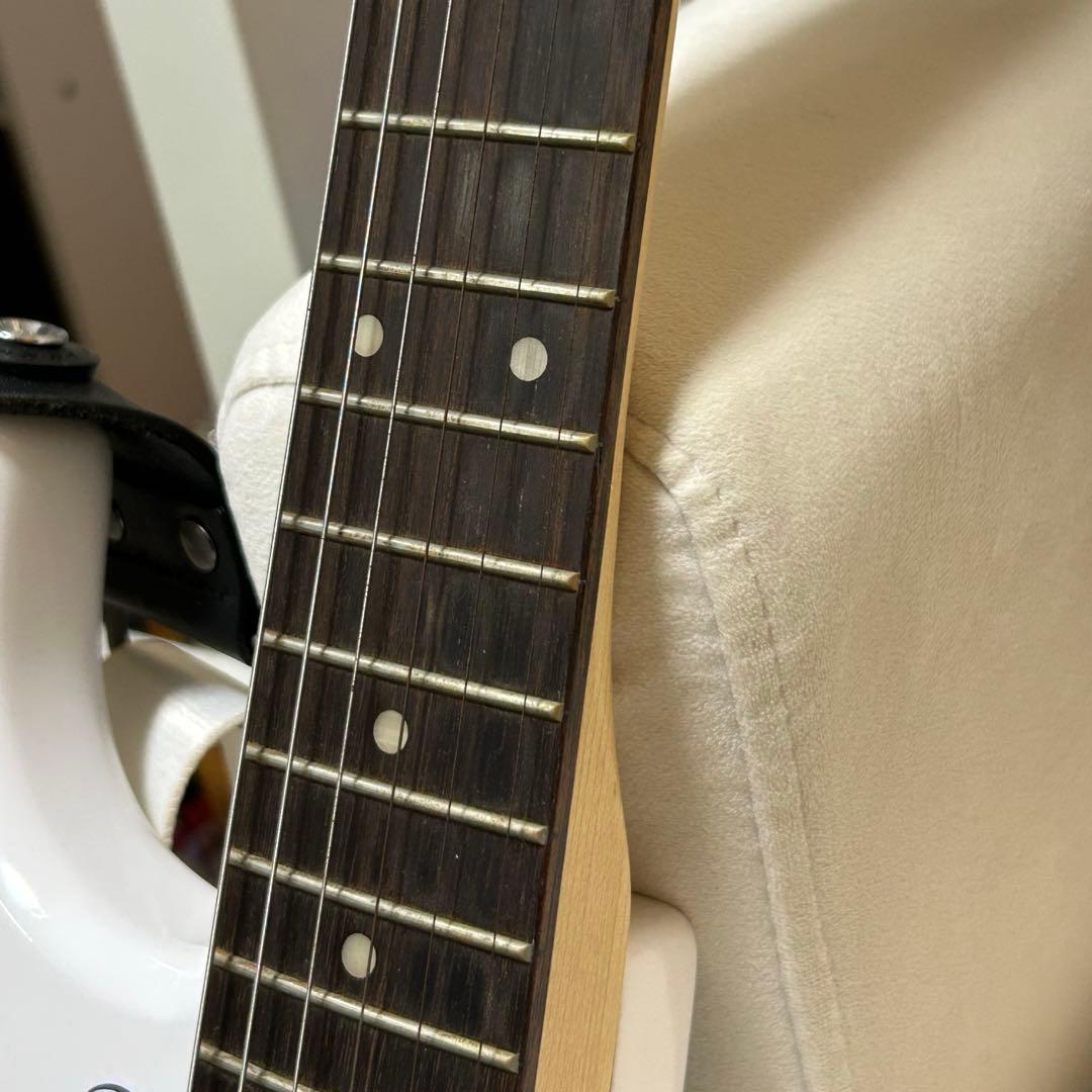 ストラトキャスターエレキギター　スクワイヤー