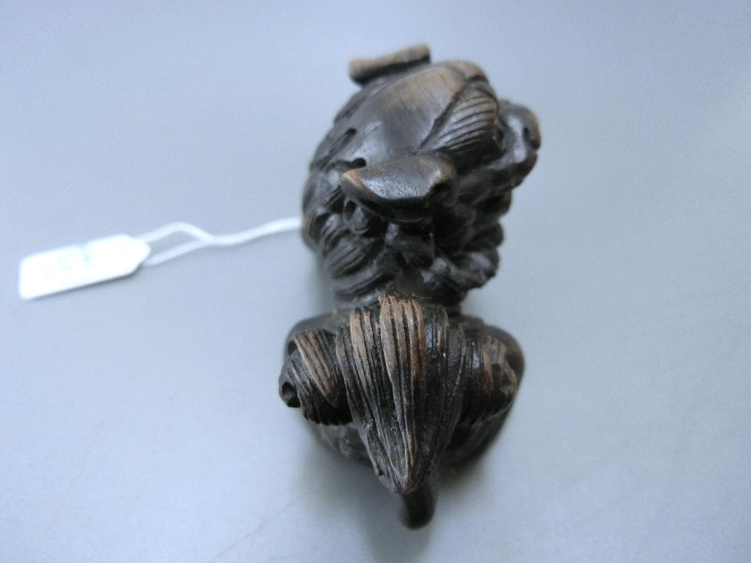 【根付　獅子　木彫・45・提げ物　骨董】★美術工芸 芸術作品　紐止め 　鑑賞