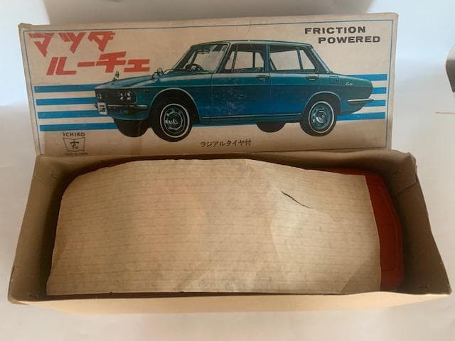ブリキ製 マツダ ルーチェ