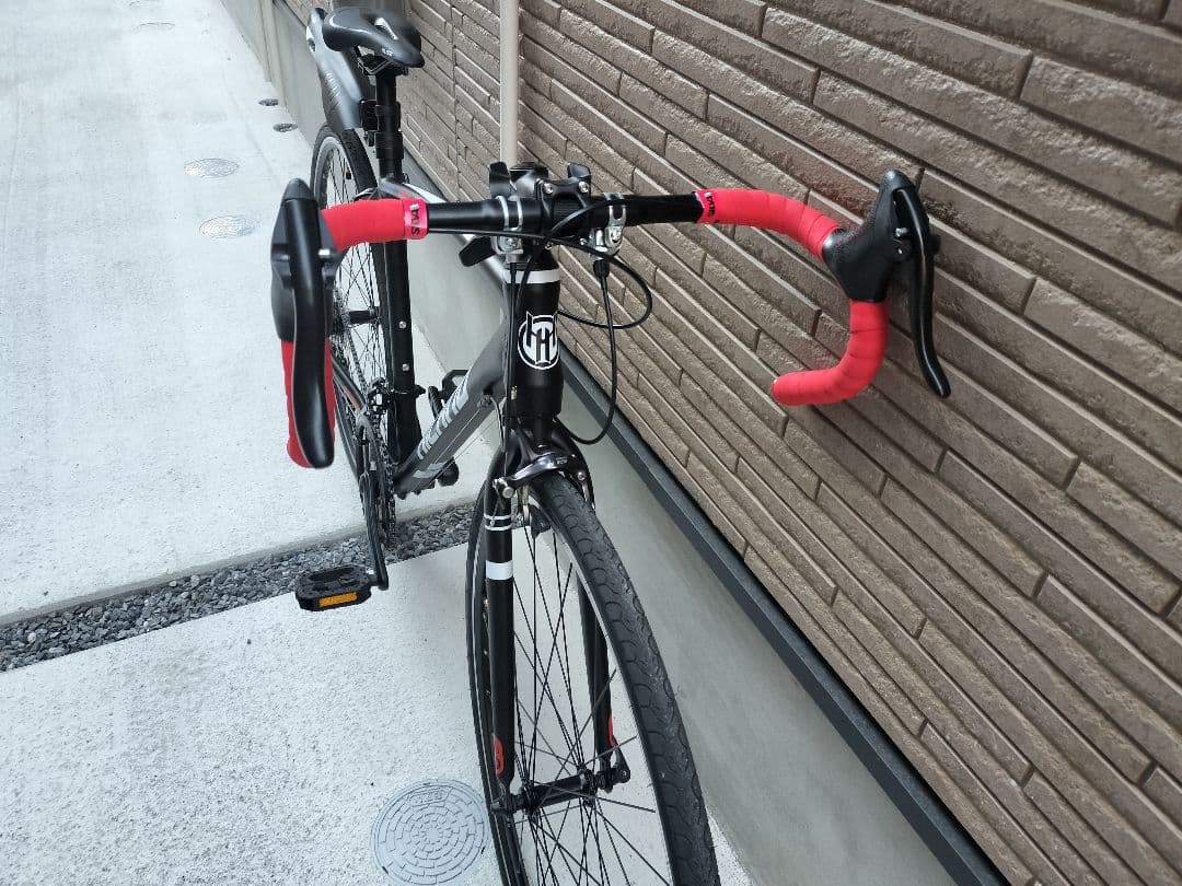 【最終値下げ】新品　引き取り限定　ロードバイク