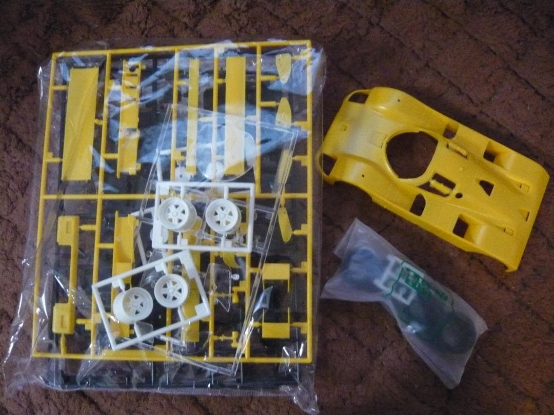 【初版品】ハセガワ模型1/24、マツダ７６７B、3チーム、３台セット販売