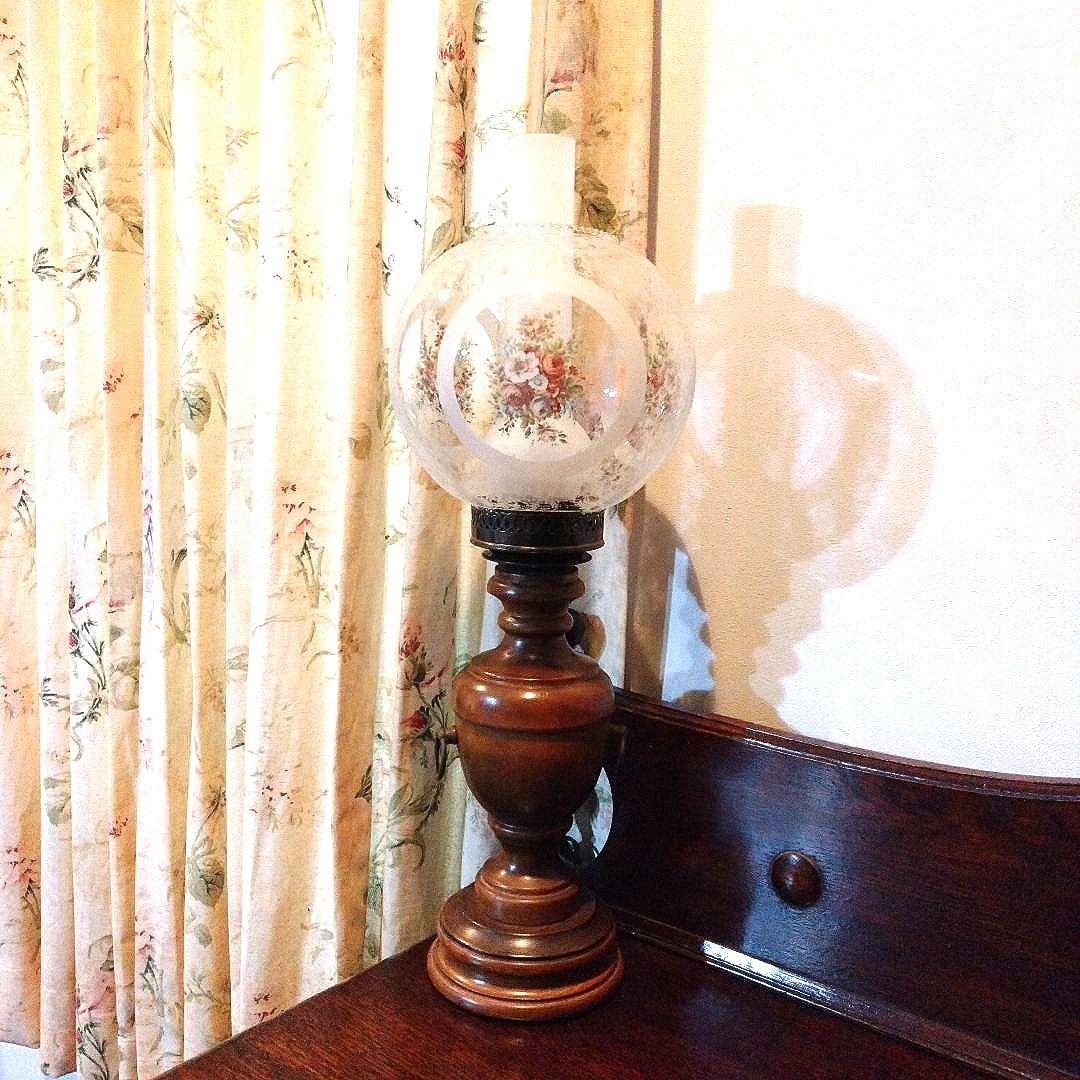 【イタリア製】アンティーク調 ヴィンテージ ライト ランプ テーブルランプ 照明