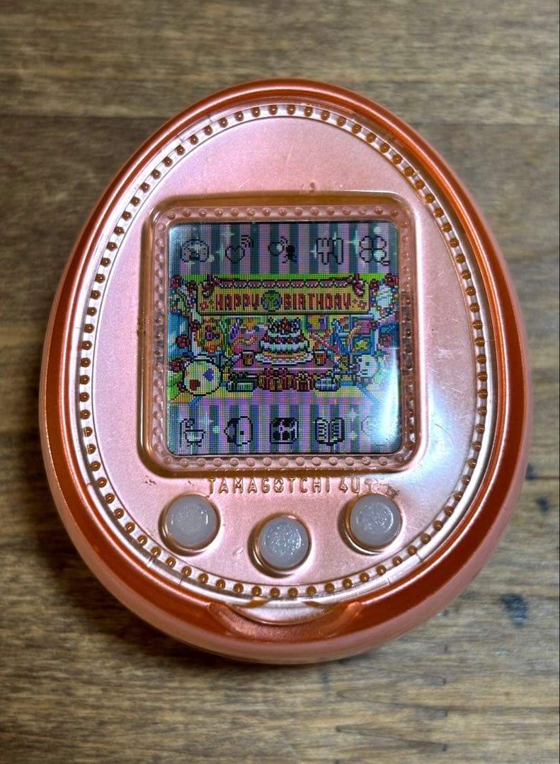 たまごっち4U＋ ピーチオレンジ