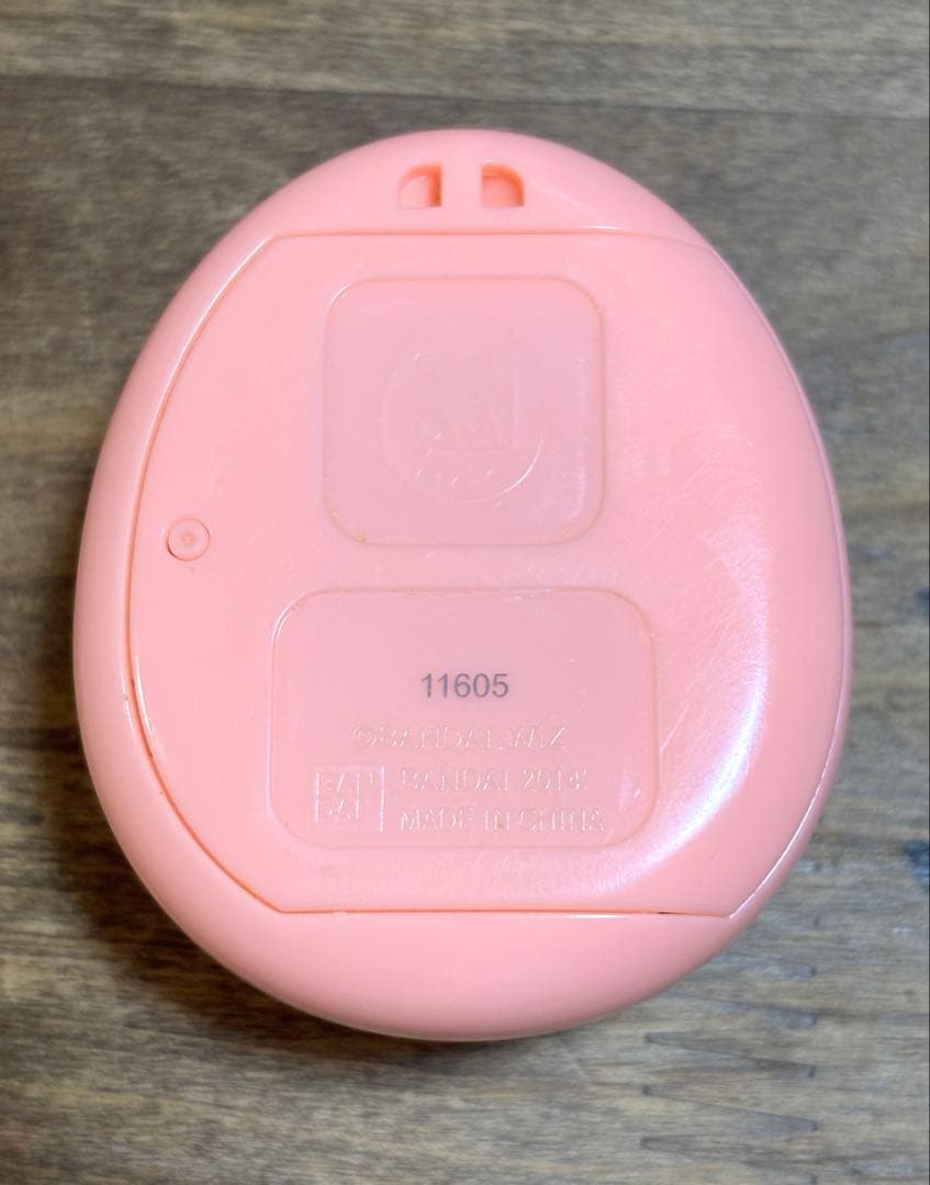 たまごっち4U＋ ピーチオレンジ