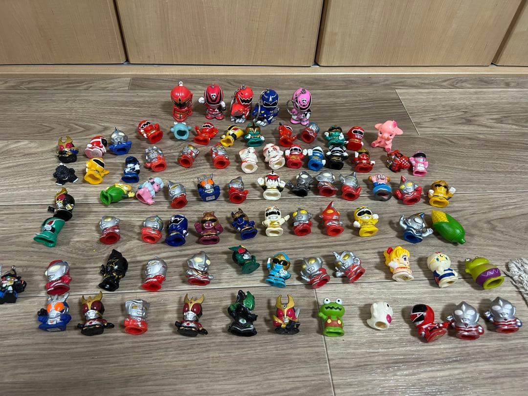 戦隊ヒーロー・特撮フィギュアセット　仮面ライダー・指人形　⭐️レッド大量‼️⭐️