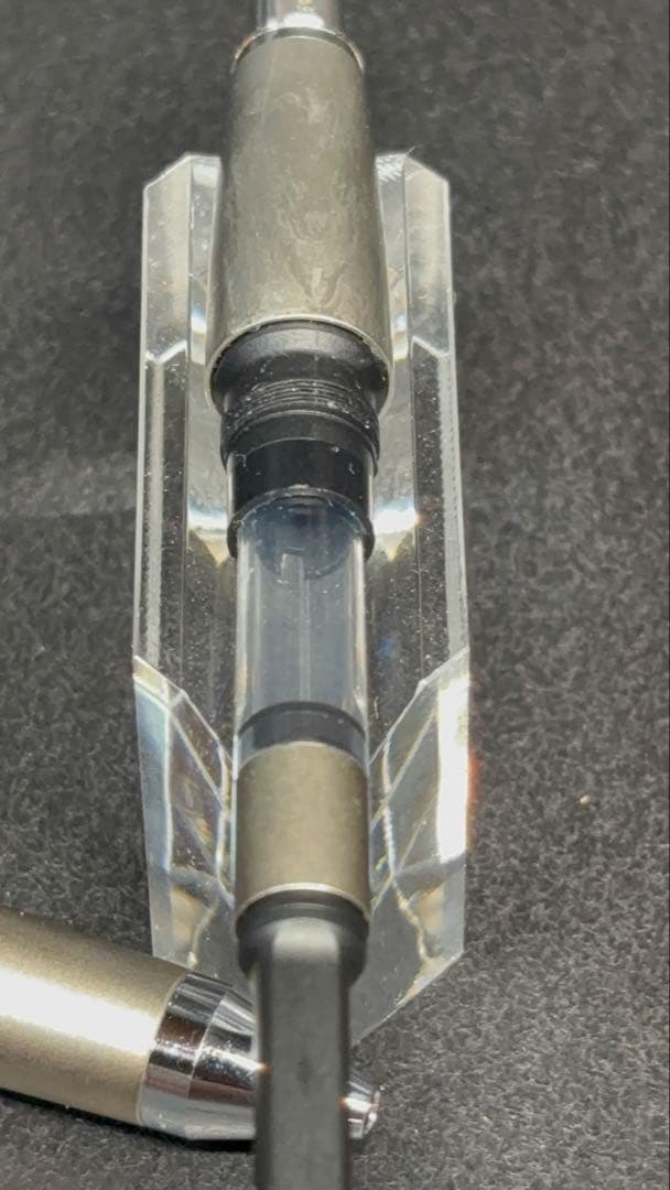 ラミーステュディオパラジウム14k細字（F）、廃盤ステュディオ多機能