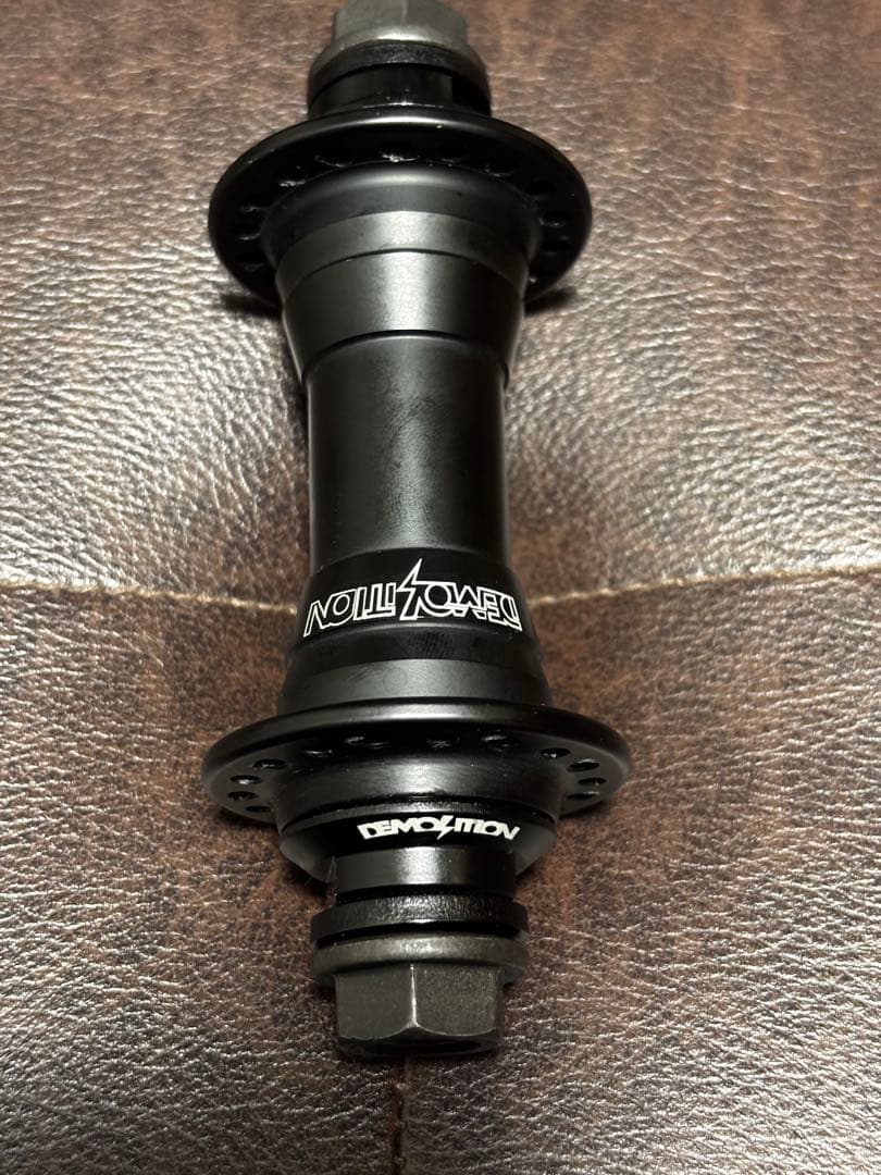 Demolition ストリート フロントハブ　軽量　美品　BMX