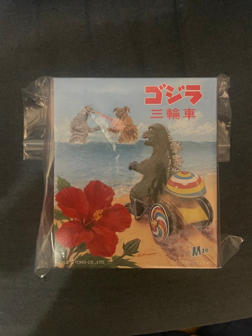 BEAMS別注M1号 74ゴジラ三輪車ソフビ TOKYO CULTUART