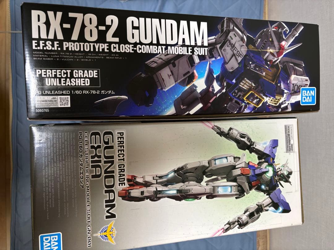 ガンプラPGU RX-78-2 ガンダム & PGガンダムエクシア セット