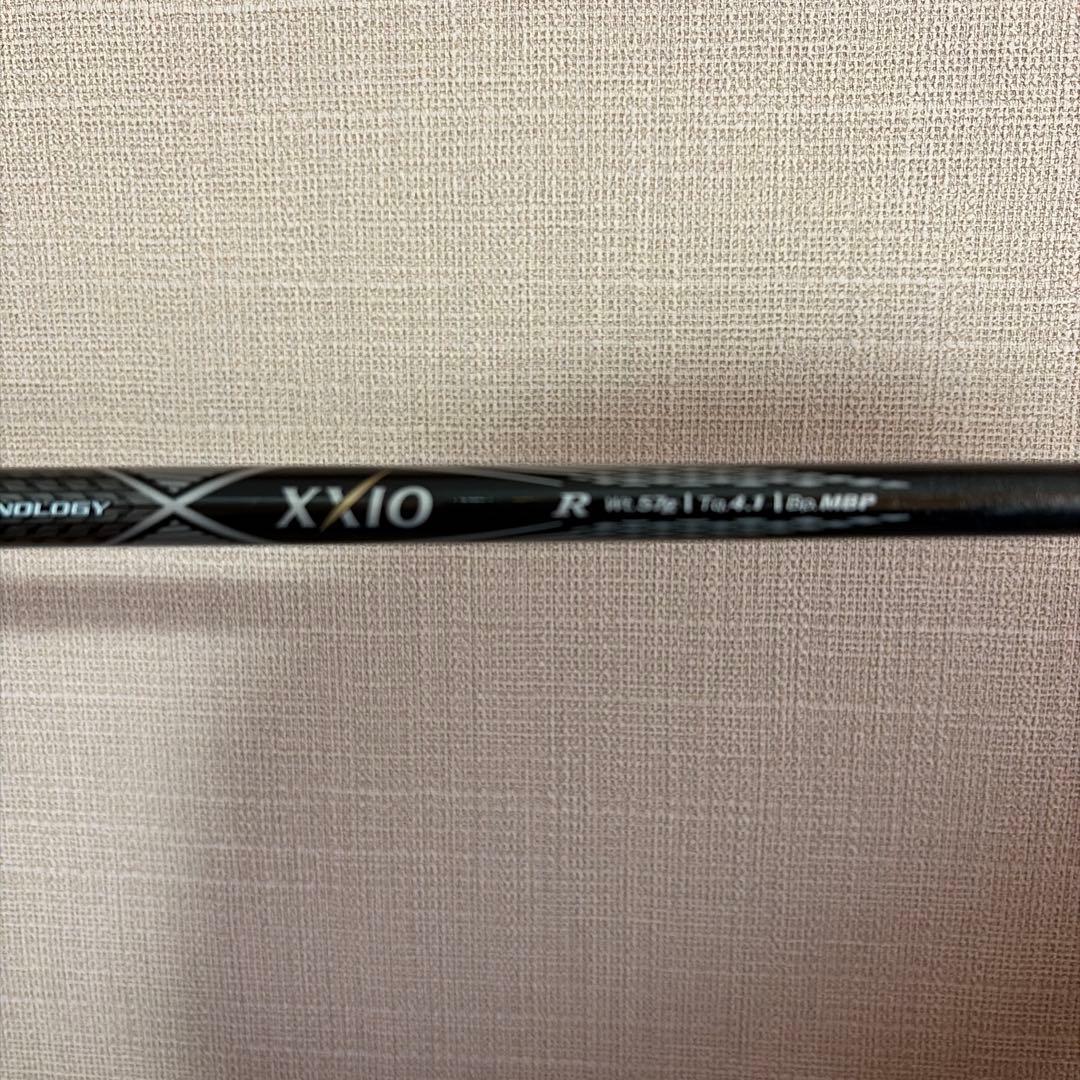 ゼクシオ（XXIO） 他 キャディバッグ・ゴルフクラブ10本・ボール等のセット