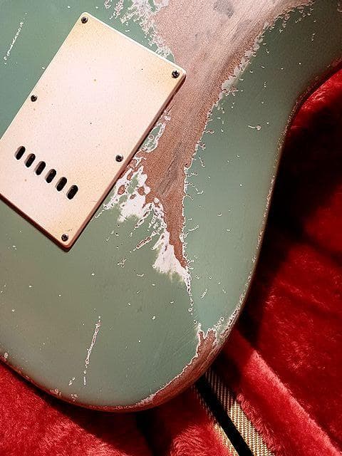 ギター OliveGreen RelicLaquerFinishStratocaster