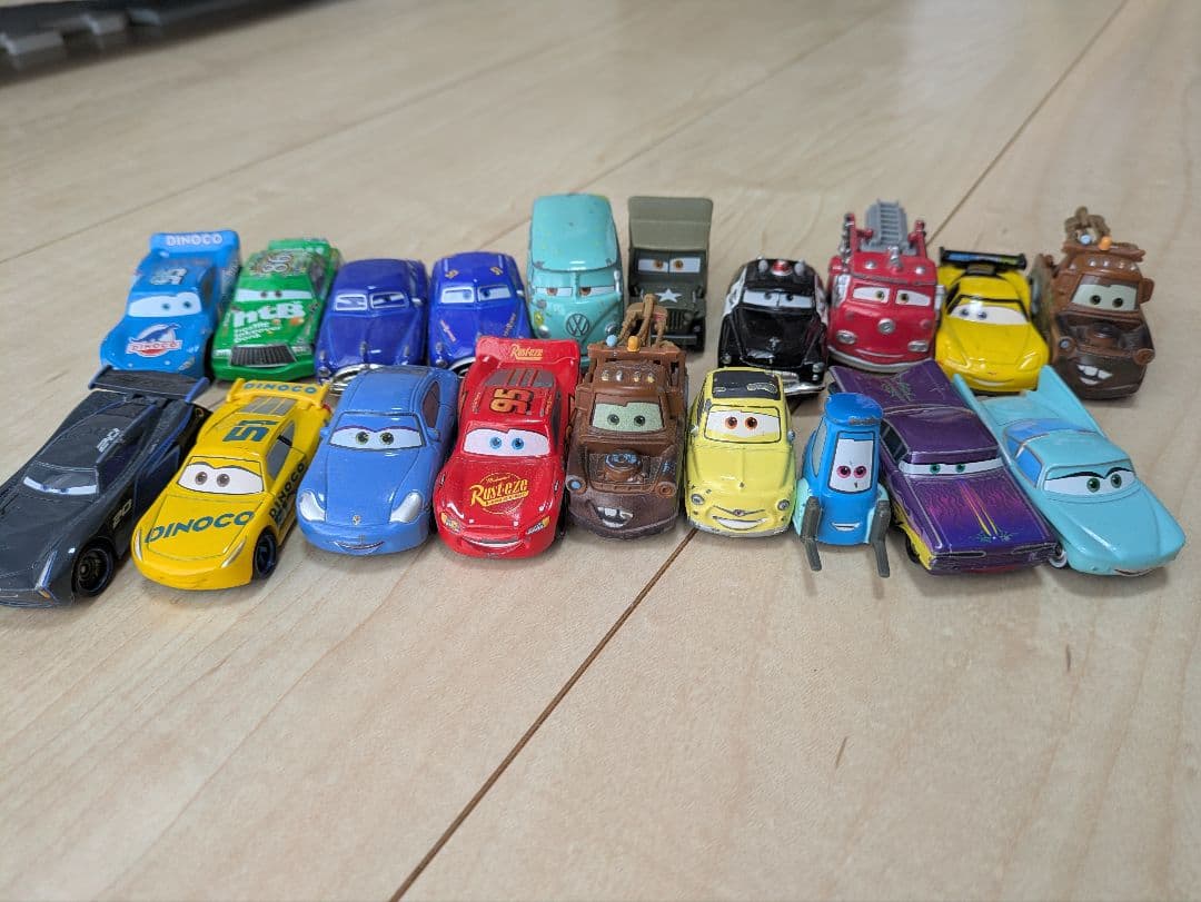 カーズトミカ セットまとめ売り 20台 WONKAトラック付き