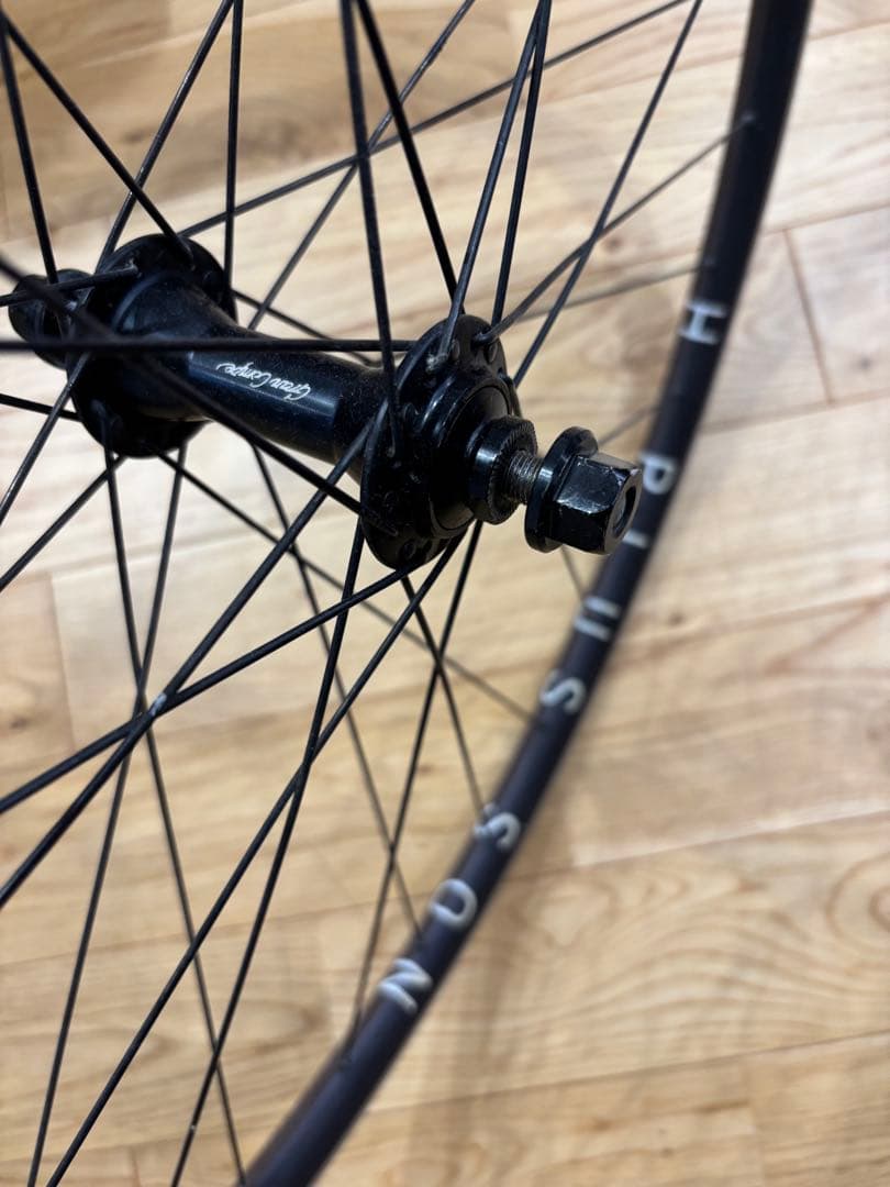 H PLUS SON Gran Compe フロントホイール